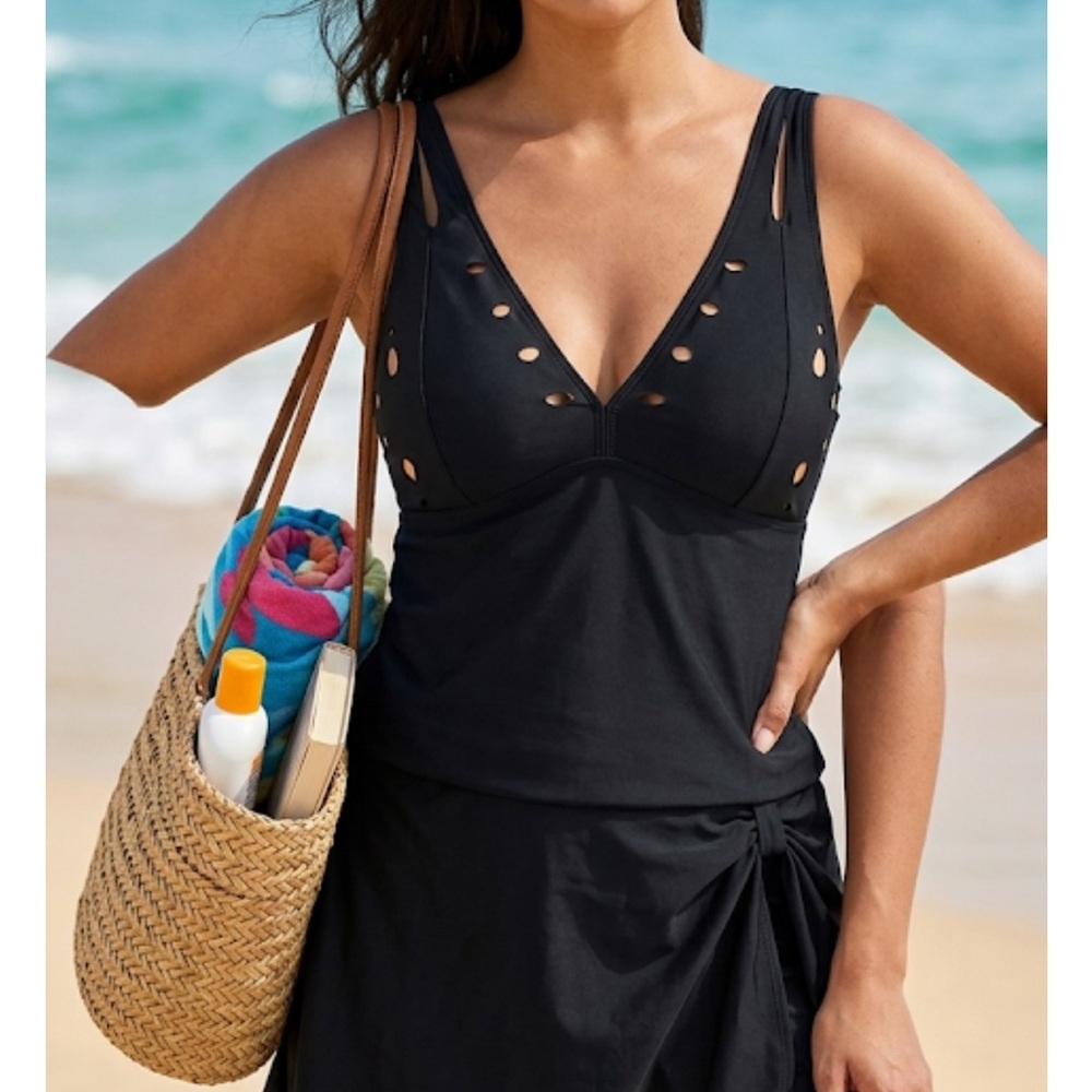 Black Cutout V-Neck One-Piece Swimsuit – Women's Supportive Tankini Style
